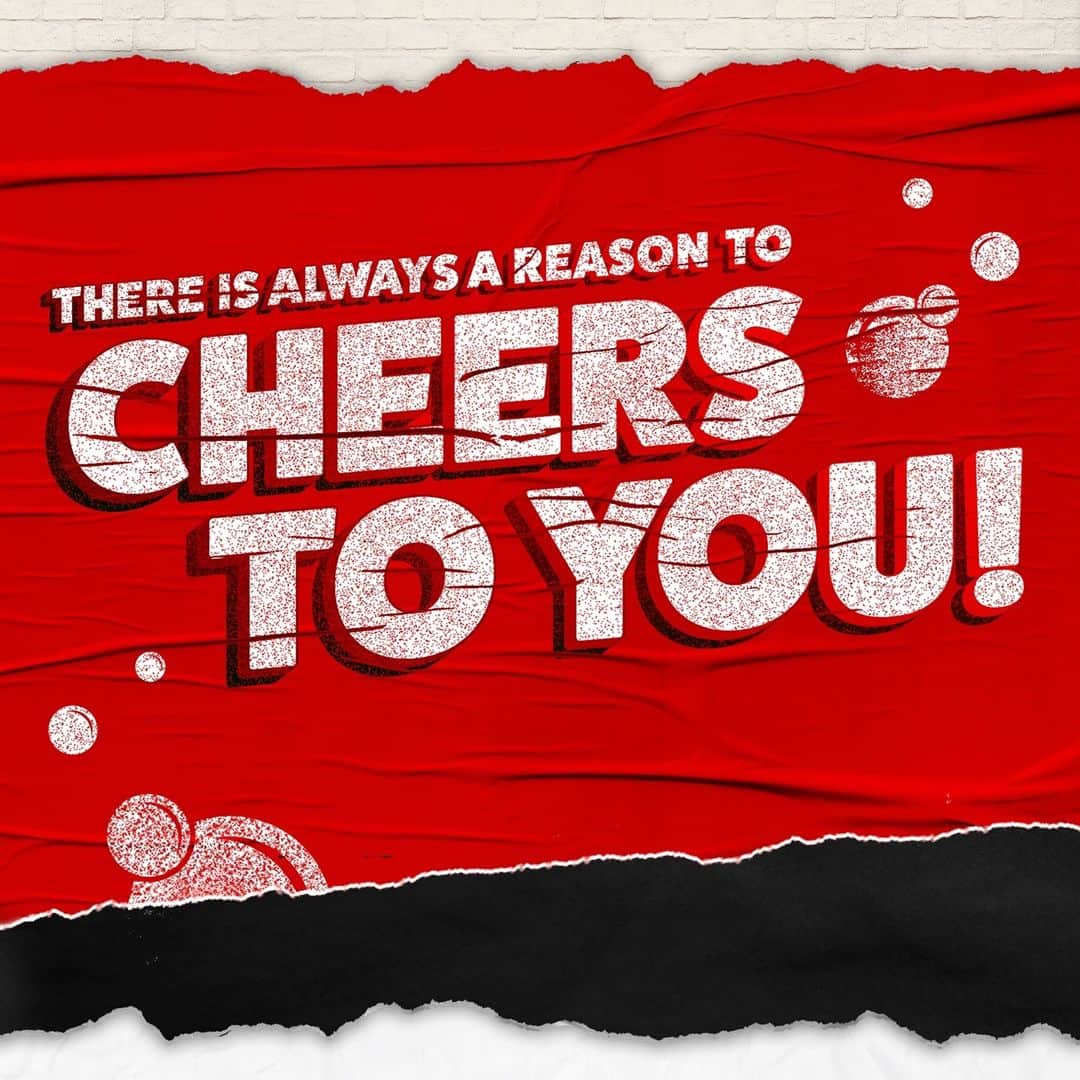 Coca-Colaのインスタグラム：「*raises an ice-cold Coke to our incredible fans*  #WorldKindnessDay」