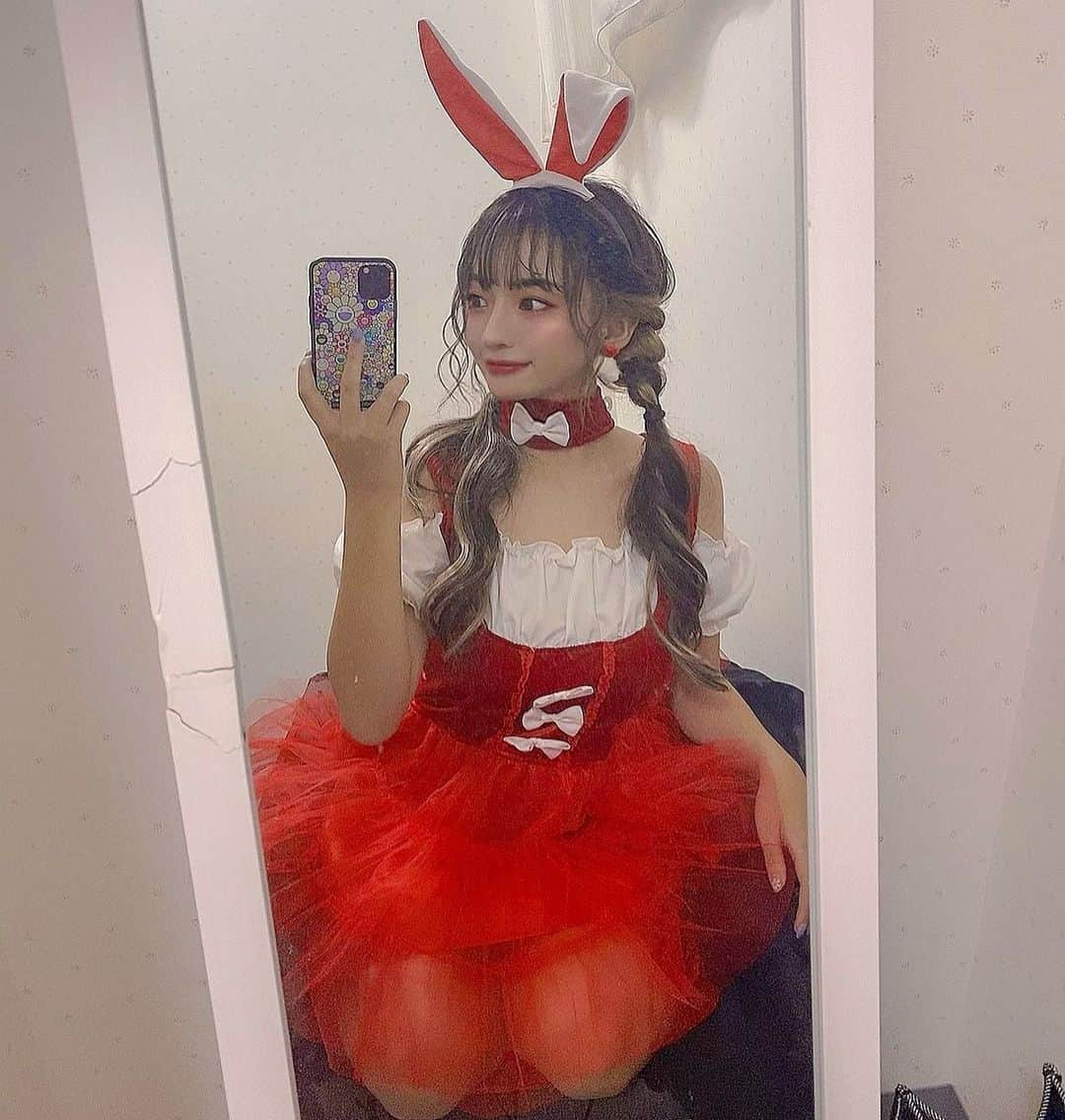 ERENAのインスタグラム：「Tikaの撮影🐰🤟🏻」