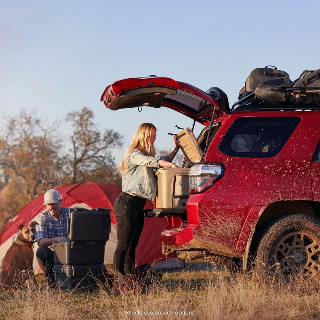 toyotausaさんのインスタグラム写真 - (toyotausaInstagram)「Home is where your #4Runner is. 🏠 #LetsGoPlaces」11月13日 23時09分 - toyotausa