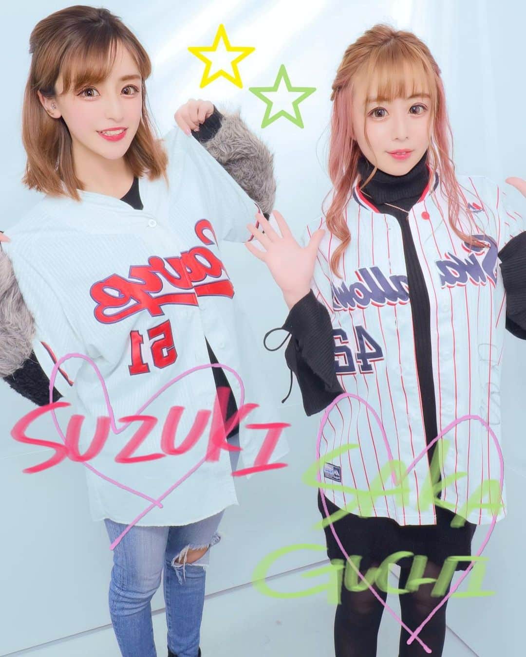のインスタグラム：「8億年ぶりくらいにプリ撮ったらすごかった。 . 最上階のエレベーターのボタン押しちゃうみーしゃが可愛い。 . #ユニプリ #ぷりんとくらぶ #野球女子 #カープ女子 #carp #ヤクルトレディ #ヤクルト女子 #swallows #名前タオル  #東京 #歌舞伎町ゲーセン #デビュー #高校生からずっと会員w #鈴木誠也 #坂口智隆 #ハーフアップ #カラコン #トラガス #野球好き #gyda #目の大きさバグ やし涙袋までできるとは #落書きの仕方がわからんし #選べんし #落書き15秒で終わるし #若者 #すげえ #つば九郎 #手鏡可愛すぎて #おそろい #こっからのプリクラ界はどうなるんでしょうか」