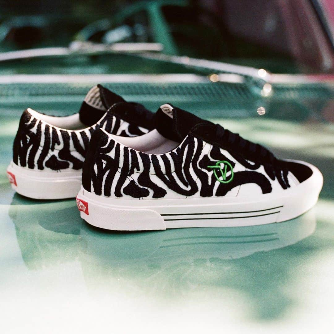 vansさんのインスタグラム写真 - (vansInstagram)「The Vans x @Anderson._Paak collection has landed worldwide. See all the pieces inspired by AP’s Southern California roots, available in-store and online at vans.com/andersonpaak」11月14日 0時05分 - vans