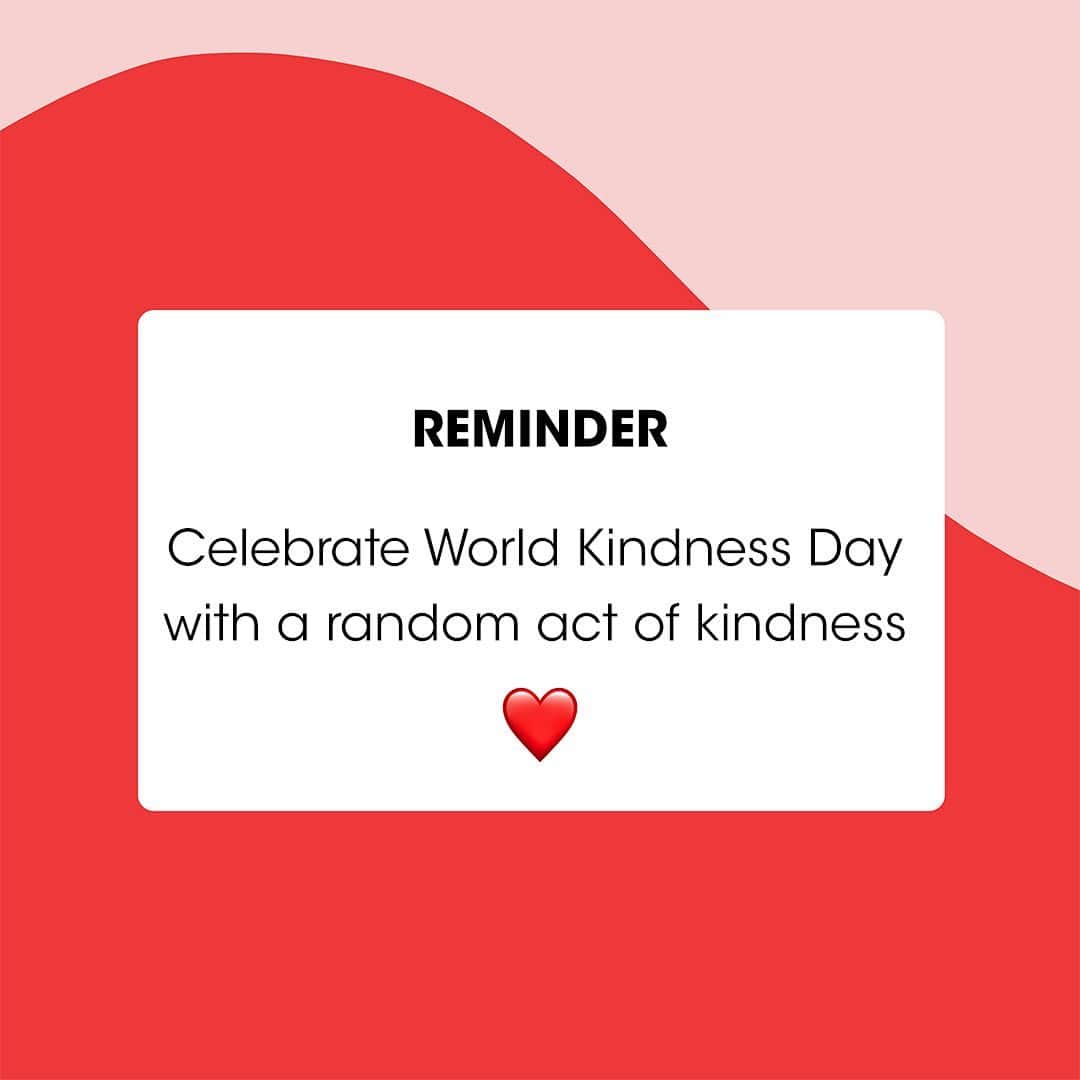 Bloomingdale'sさんのインスタグラム写真 - (Bloomingdale'sInstagram)「Swipe for 5 simple ways to spread the love this #WorldKindnessDay (because we could all use a little more of it these days!) 🥰 How  will you celebrate today? . . . . . #PayItForward #BeKind #RandomActsOfKindness #KindnessMatters #SpreadKindness #SpreadTheLove #Bloomingdales」11月14日 0時22分 - bloomingdales