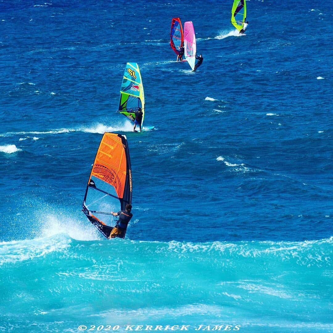 Ricoh Imagingのインスタグラム：「Posted @withregram • @kerrickjames5 Windsurfing at Hookipa, Paria, Maui. Shot with Ricoh Pentax K-1 MKII and 70-210mm D-FA F4 lens. @mauivisit @maui_visit @gohawaii」