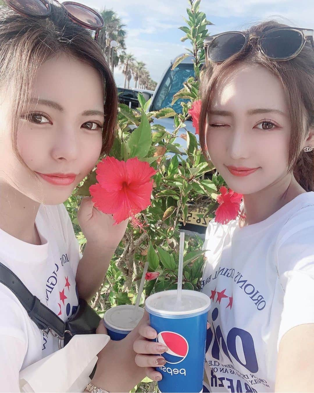 yuukachiさんのインスタグラム写真 - (yuukachiInstagram)「🌴🌺🤟🏻°･🐠  去年の今頃は沖縄行ってたんだ〜💭 コロナになる前は毎月多かったら月3回は 旅行に行ってたな〜  そろそろGo toで旅行いこうと 思うんだけどどこに行こうか 調べてる時間が好きっ♡♡笑  どこ行こうかなぁ〜 行ったことない国内全部回りたい🤣  こないだおすすめ教えてくれた みんなのコメント参考にしてます🤭  #タビジョ#旅インフルエンサー  #旅行好きな人と繋がりたい#旅行 #沖縄#沖縄旅行#gotoキャンペーン」11月14日 0時41分 - yuuka_stagram