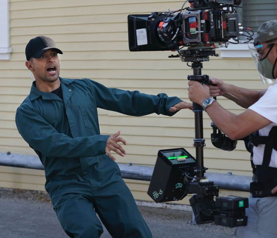 ウィルマー・バルデラマのインスタグラム：「8pm this Tuesday, November 17th. #NCIS」