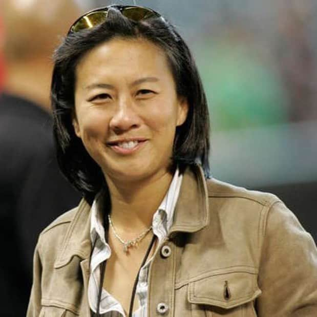 MLBさんのインスタグラム写真 - (MLBInstagram)「Marlins hire Kim Ng as General Manager. She is the first female GM in MLB history.」11月14日 0時55分 - mlb