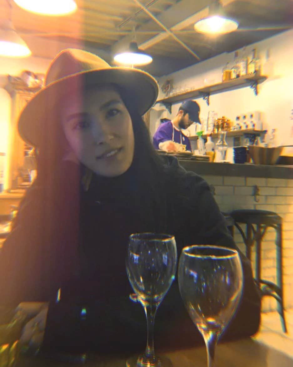 金原杏奈のインスタグラム：「Tokyo in January 🤎 ・ 📸 by @hana_matsushima_official 🌸」