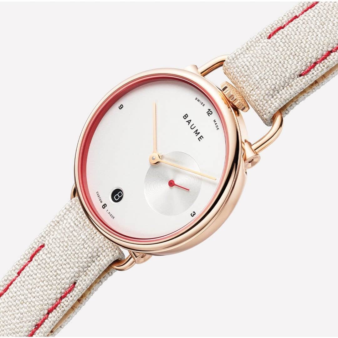 ボーンメルシーのインスタグラム：「The new BAUME Collection is a reflection of Baume&Mercier's vision to continuously explore watchmaking.  Red X Beige  The BAUME 10602 has an interchangeable strap made from recycled linen with a cork lining that provides absolute comfort for everyday wear. The contrast between the red thread and beige strap makes this watch an understated statement.   The collection contains no precious materials or animal products and unused components are recycled. 2% Of sales from each BAUME model goes to NGOs worldwide.   Check the link in our bio to get your sustainable hands on one of our BAUME pieces. -- Baume 10602 An off-center crown at 12 o’clock in the spirit of the pocket watch, Quartz - Small Second / Date, 35 mm, Interchangeable linen strap.  -- #baumeetmercier #baumeocean #swissmade #sustainable #design #naturalmaterials #recycled #wastefreeoceans #sequalinitiative」