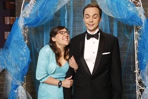 ビッグバン★セオリーのインスタグラム：「Which is your favorite Big Bang Theory couple? . . . @therealjimparsons @kaleycuoco @sanctionedjohnnygalecki @missmayim @themelissarauch #competition #giveaway #johnnygalecki #mayimbialik #kaleycuoco #melissarauch #simonhelberg #jimparsons #jerryoconnell #kunalnayyar #leonardhofstadter #amyfarrahfowler #pennyhofstadter #bernadettewolowitz #sheldoncooper #thebigbangtheory #bigbangtheory」