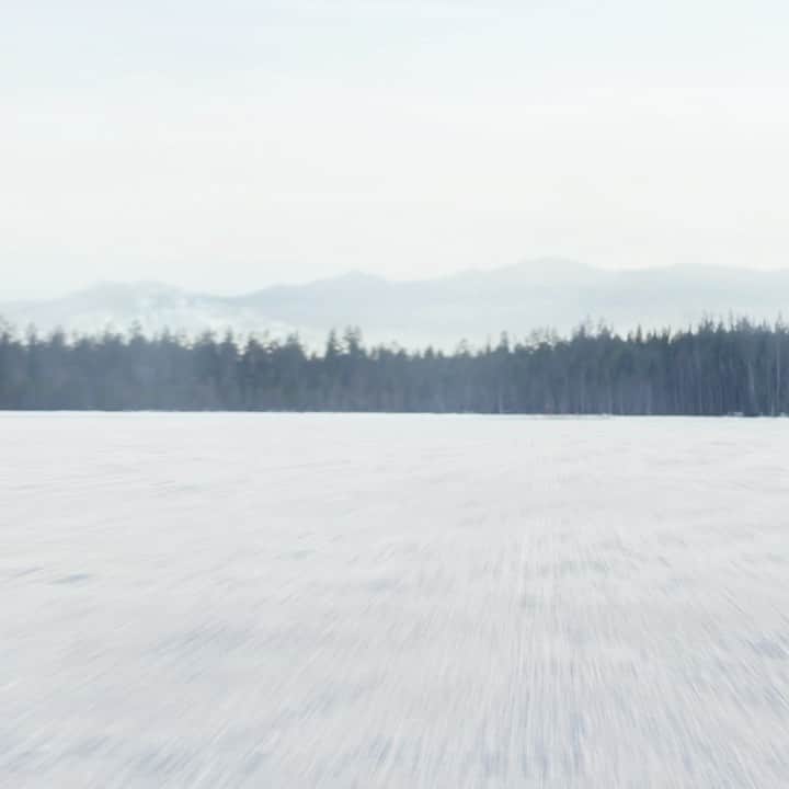 Nissan USA Official Instagram accountのインスタグラム：「Glides where others slide. #NissanRogue2021 #RogueGoneRogue」