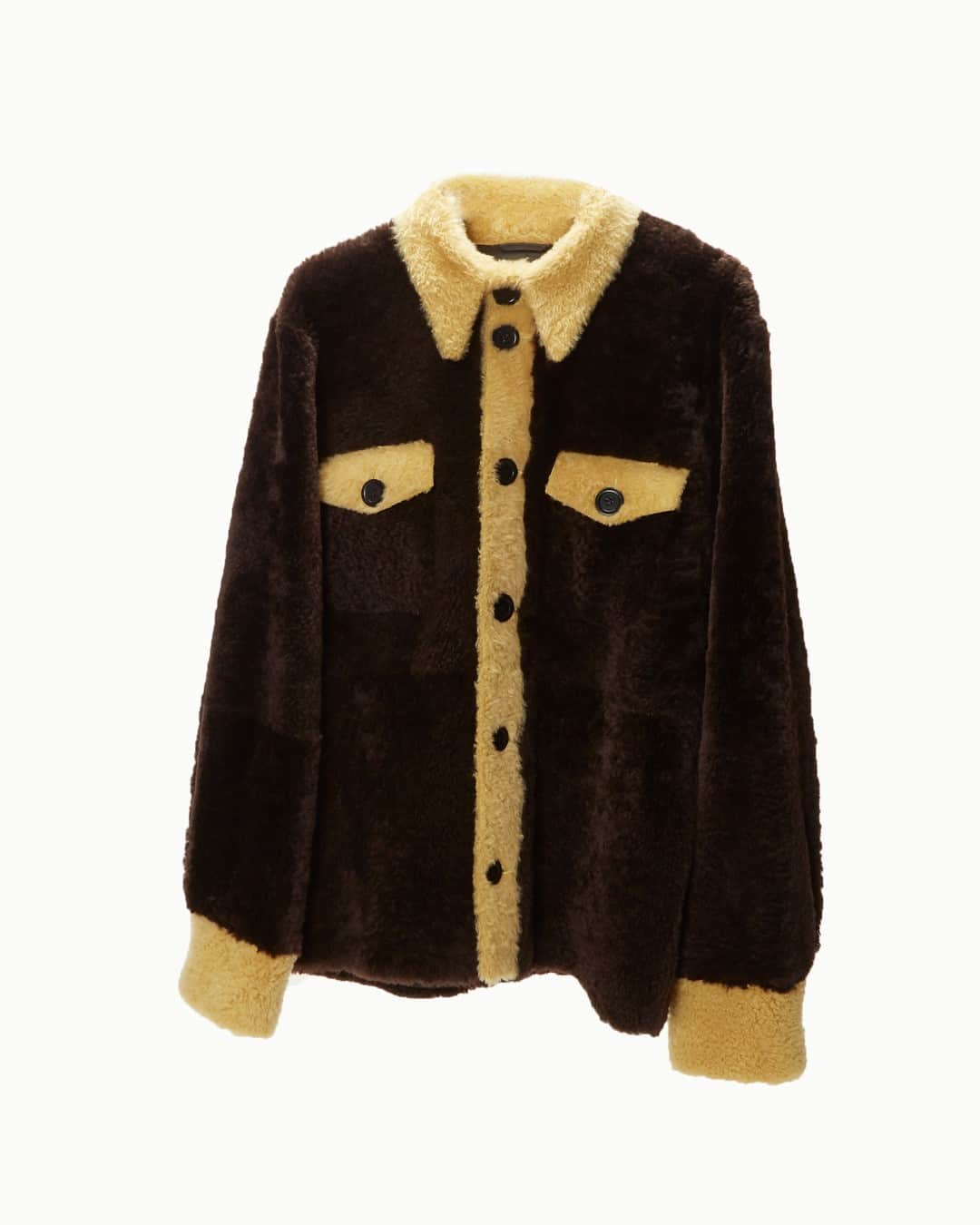 のインスタグラム：「Focusing on identity and representation, @walesbonner thoughtfully approaches her namesake brand from a theoretical angle, creating standout collections rich in narrative. Discover beautifully crafted pieces to treasure including the Brixton Shearling Jacket.」