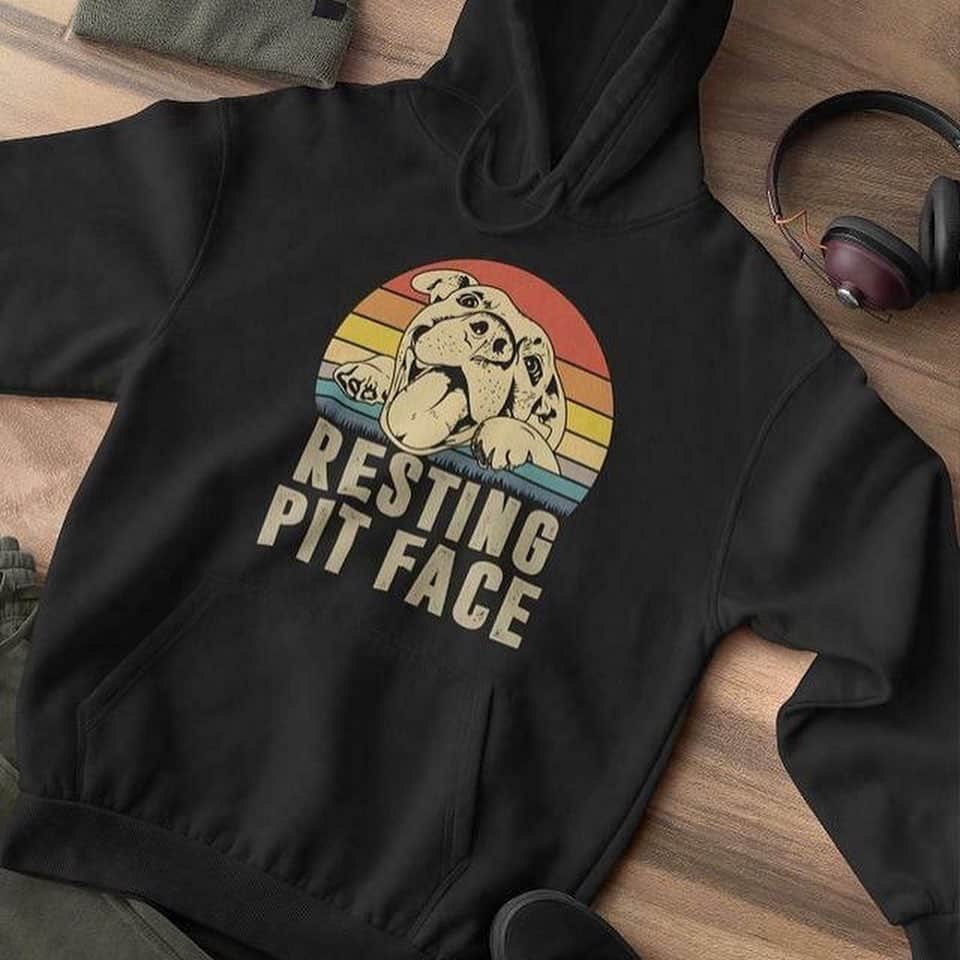 Pit Bull - Fansさんのインスタグラム写真 - (Pit Bull - FansInstagram)「Spoiled 😂😂 To buy your t-shirt or hoodie click link in our bio: 👕 @pitbullsfans__ 👕 👈👈  👕 @pitbullsfans__ 👕 👈👈  👕 @pitbullsfans__ 👕 👈👈   Awareness, education, love. 🎬 : @lunnaandstar   ⊙ ⊙ ⊙  #pitbull #pitbulllove #pitbullpuppy #pitbulllover #dog #pitbullpuppies #americanpitbull #pit #pitbullsarelove #pitbulllovvers #americanbully #staffordshirebullterrier #bully #pitbullsofinstagram #pitbulllife #pitbullmom #proudpitbull #bullymom #bluenose #pitbulls #pitbulladvocate #pitbullinstagram #pitbullsofig #instagrampitbulls」11月14日 3時55分 - pitbullsfans__