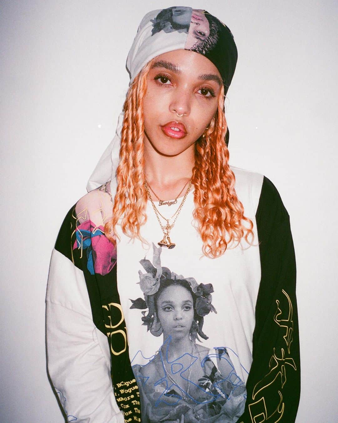 FKAツイッグスのインスタグラム：「so happy to release the MAGDALENE upcycled tour merch, each panel has been hand cut and sewn in london so every piece is unique. i can’t wait to see you all wearing it <3 there’s also a cute MAGDALENE stretch mat.  did everyone on the mail out see the v special creation?  friday 13th is a day to worship the divine feminine that lives in us all <3」