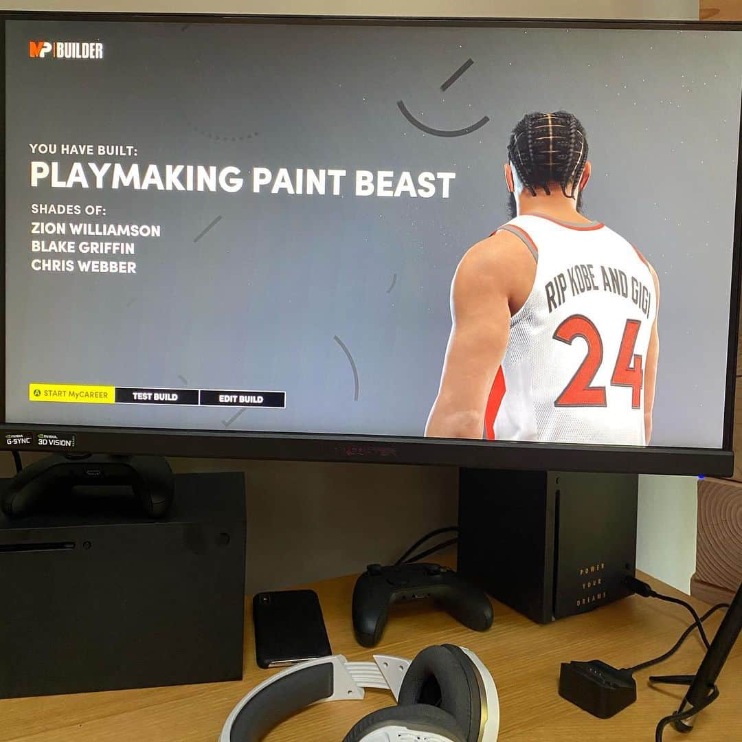 ゲームのインスタグラム：「Yo @ronnie2k I just broke the This is my @kingjames  @zionwilliamson build. It took me 14 hours in the builder but I got I finally got it !!!!!!! The 1st & ONLY 6’7 Playmaking PAINT BEAST on #NBA2K21 new gen #XBOX 😱😱 [s/o @TONICKEYBOARD on YouTube for the video he made of the 6’9 build.. that was the motivation]. #HOF @thehofgaming」
