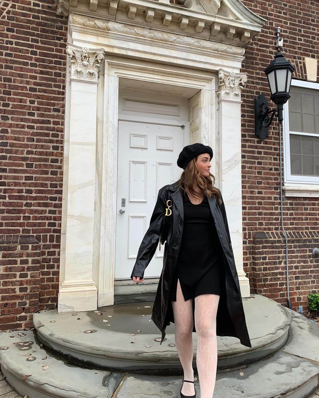 Kelsey Simoneのインスタグラム：「Just uploaded a video PACKED full of fashion.. the most outfits Iv shot for a video! If you need mega fall fashion outfit inspo, link is in my bio! ☁️」
