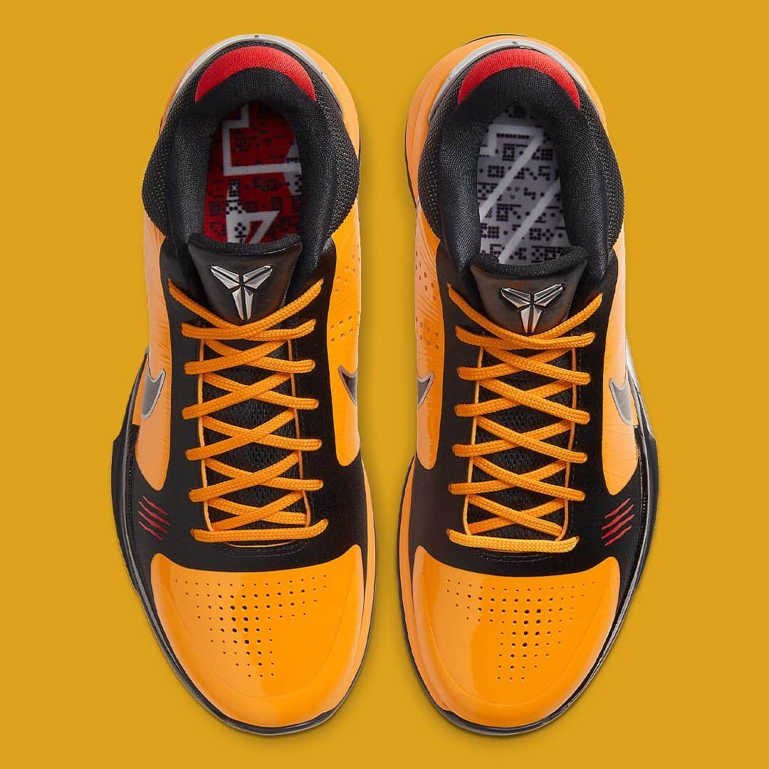 HYPEBEASTさんのインスタグラム写真 - (HYPEBEASTInstagram)「@hypebeastkicks: Here's an official look at the upcoming @nike Kobe 5 Protro "Bruce Lee Alternate" and "Bruce Lee." Kobe Bryant admired Bruce Lee and his Jeet Kun Do — “fighting without fighting” — philosophy, so in 2010 Nike Basketball drew directly from Lee’s famous 'Enter the Dragon' outfit for the original Kobe 5 “Bruce Lee.” Now, 10 years later, the “Bruce Lee” is back in an upgraded form and is accompanied by a special “Bruce Lee Alternate” colorway as well. Pick up a pair on November 24 for $180 USD via SNKRS.⁠⠀ Photo: Nike」11月14日 4時51分 - hypebeast