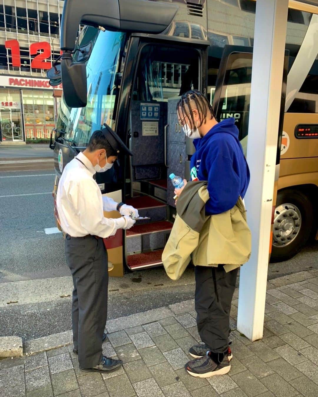 ZEN-LA-ROCKのインスタグラム：「高知ONZO最&高でした‼️ DAY2の本日は岡山の大芦高原キャンプ場での『UNKAI NATURAL CAMP』にてDJしますっ🏔 iyo😙 . . . #unkainaturalcamp #高知onzo #zenlarock #fncy」