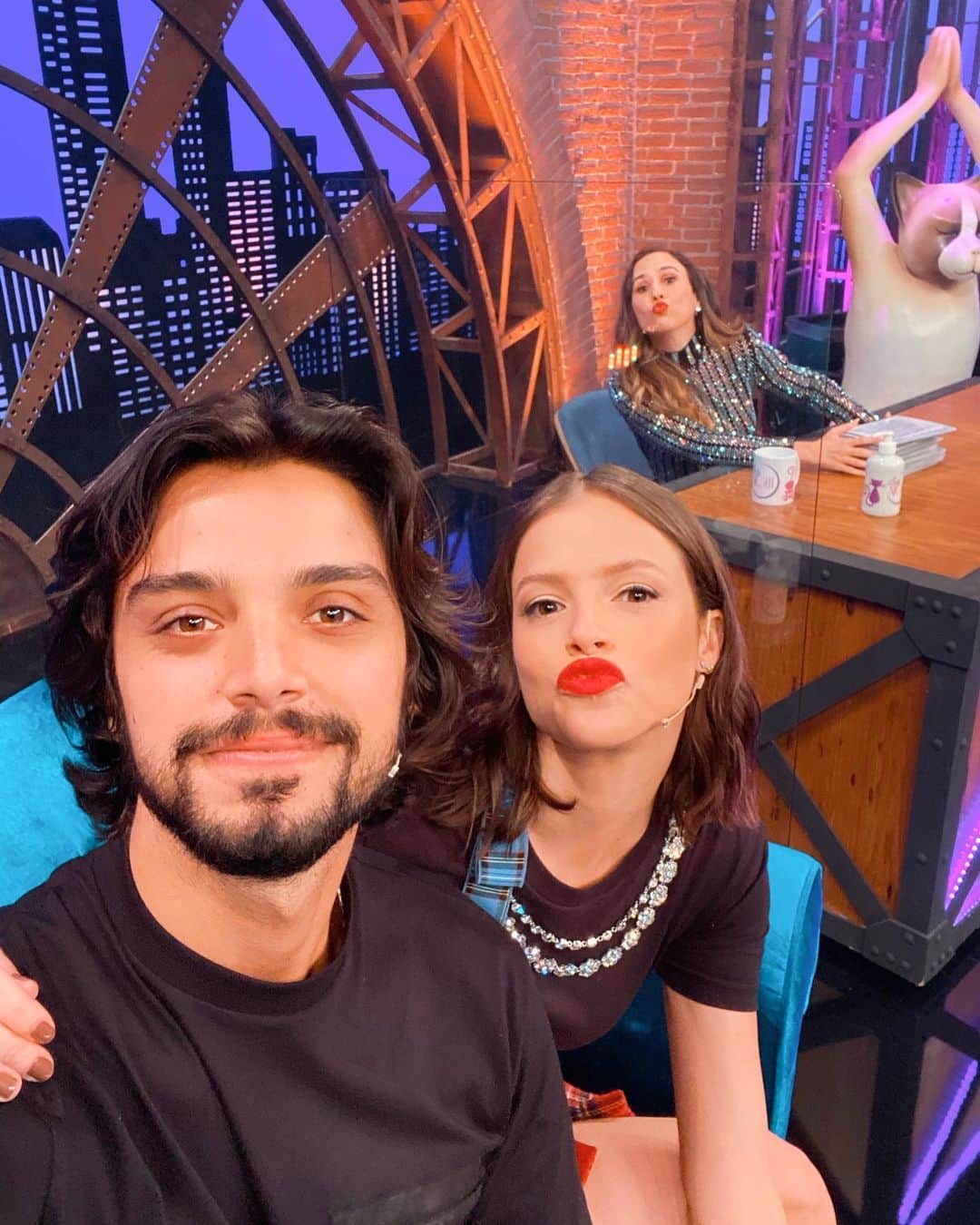 アガサ・モレイラのインスタグラム：「Obrigada @tatawerneck genia maravilhosa pelo convite e pela noite incrível ♥️✨」
