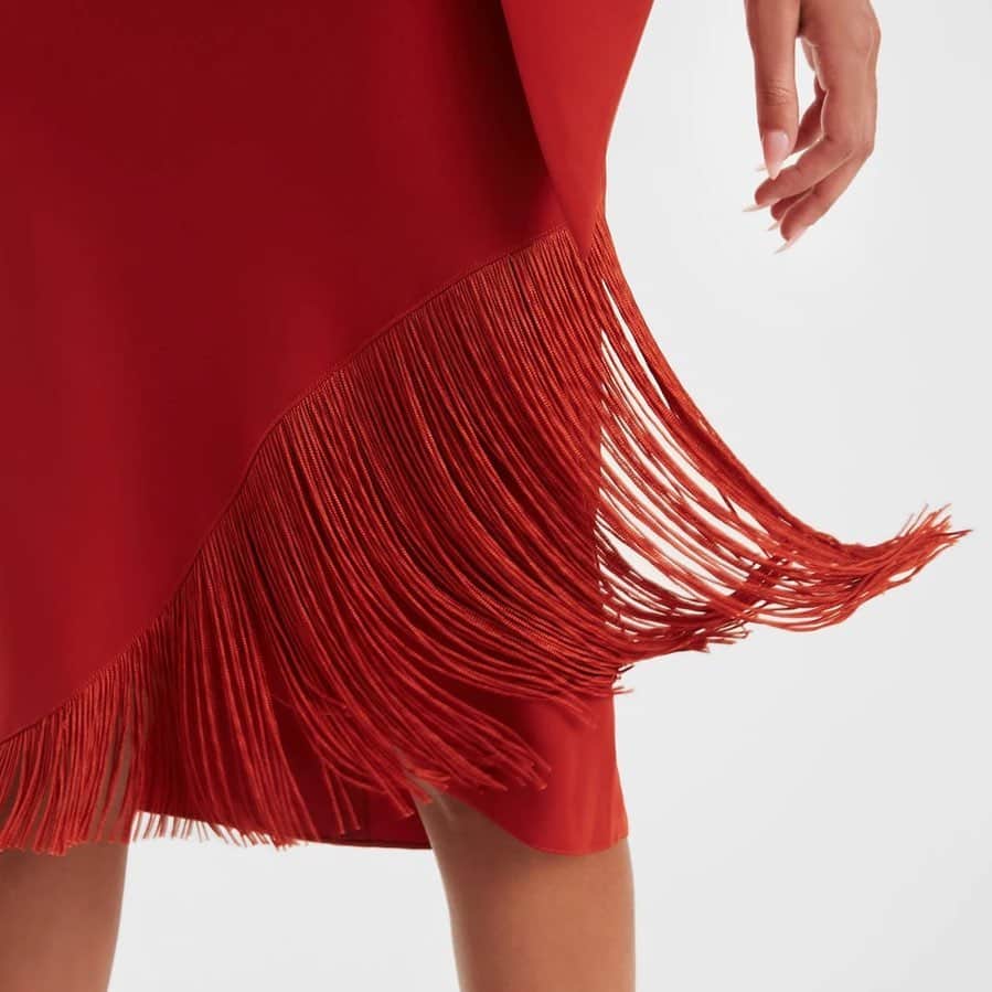 サッチン+バビのインスタグラム：「The Iman Dress in lightweight non-stretch crepe walks the line between classic and novel.#sachinandbabi,#special, #fallstyle」
