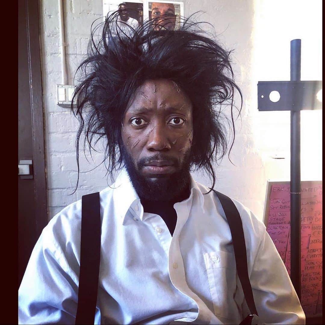 のインスタグラム：「All I am is a creation in the mind of @ericfuckingandre meet N-Word Scissor Hands. @goldenssunshyne」