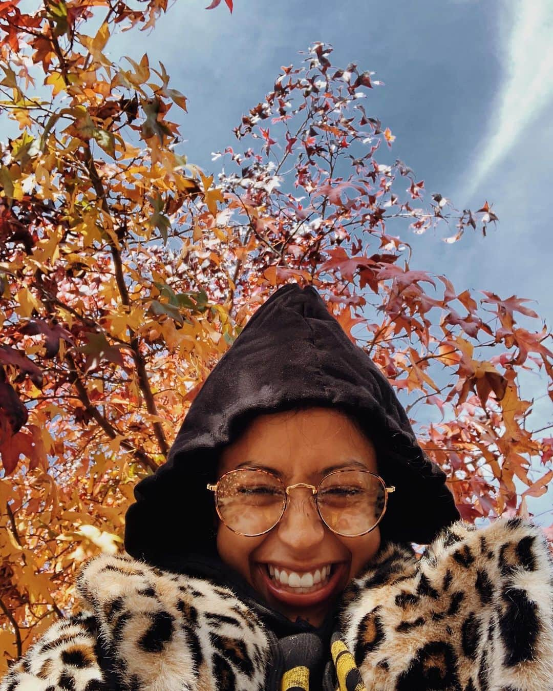 リザ・コッシーさんのインスタグラム写真 - (リザ・コッシーInstagram)「life's a peach, thanks Georgia」11月14日 9時01分 - lizakoshy