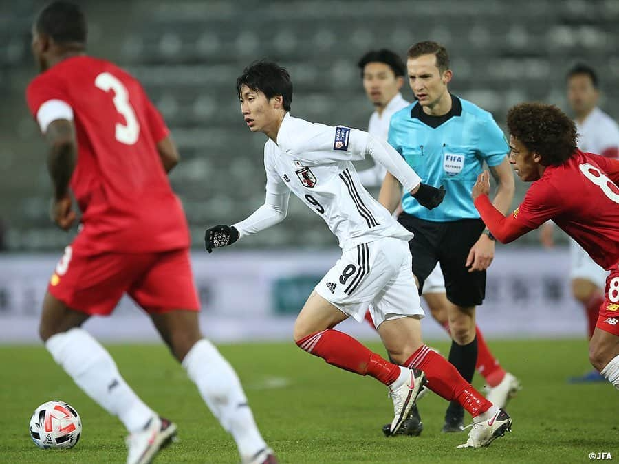 日本サッカー協会さんのインスタグラム写真 - (日本サッカー協会Instagram)「【2020.11.13 Match Photo④📸】  🏆国際親善試合 ⌚11.13(金)23:15KO（日本時間） 🆚パナマ🇵🇦 📍シュタディオン・リーベナウ  GK 12 #権田修一 DF 2  #植田直通 3  #室屋成 5  #長友佑都 20 #板倉滉 22 #吉田麻也 MF 7  #柴崎岳 10 #南野拓実 13 #橋本拳人 17 #久保建英 25 #三好康児  (SUB) GK 1  #川島永嗣 23 #シュミット・ダニエル DF 16 #冨安健洋 19 #酒井宏樹 24 #菅原由勢 MF 4  #中山雄太 6  #遠藤航 8  #原口元気 9  #鎌田大地 14 #伊東純也 FW 11 #鈴木武蔵 18 #浅野拓磨  監督 #森保一  ⇒NEXT MATCH ⌚11.18(水)5:00KO（日本時間） 🆚メキシコ🇲🇽 📍シュタディオン・リーベナウ 📺NHK BS1にて全国生中継  ✅活動中の様子を映した #TeamCam は YouTubeチャンネル #JFATV で配信中！  #daihyo #jfa #SAMURAIBLUE #新しい景色を2022」11月14日 11時17分 - japanfootballassociation