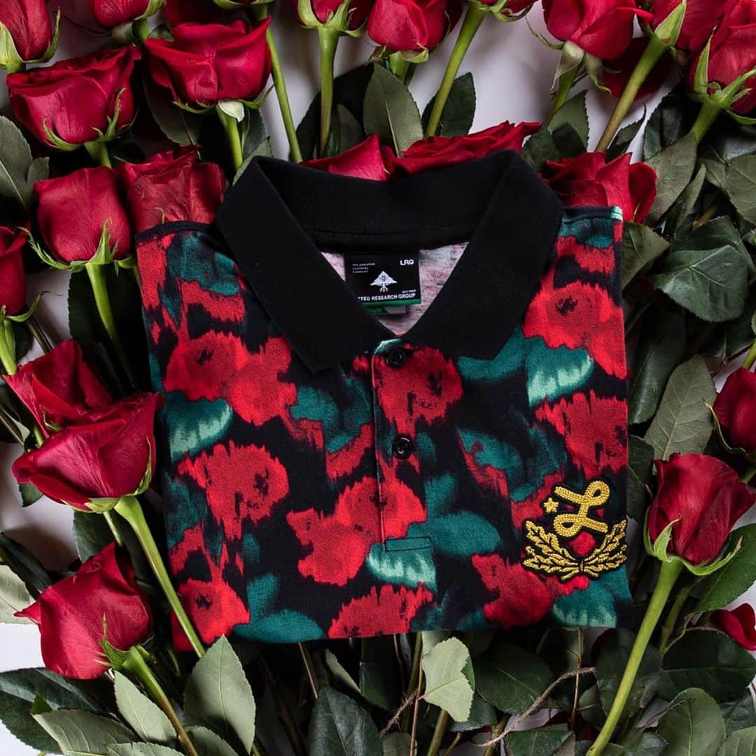 エルアールジーのインスタグラム：「Blurred Roses Polo 🌹 Legacy 47   #LRG」