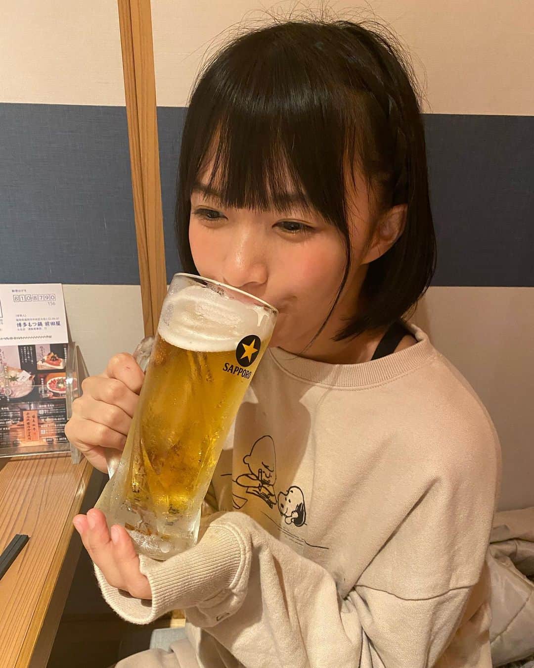 百川晴香さんのインスタグラム写真 - (百川晴香Instagram)「もつ鍋食べてビール飲んで…おいしかった🍺💕 #前田屋 #もつ鍋 #ビール #福岡 #japanesegirl #followｍe」11月15日 1時09分 - momokawaharuka