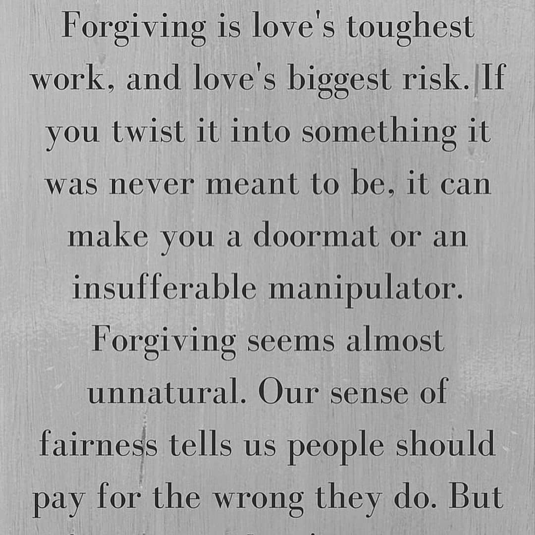 タイリース・ギブソンさんのインスタグラム写真 - (タイリース・ギブソンInstagram)「If you agree say amen... [ and please do share what you are forgiving or forgave someone for ]」11月15日 1時11分 - tyrese