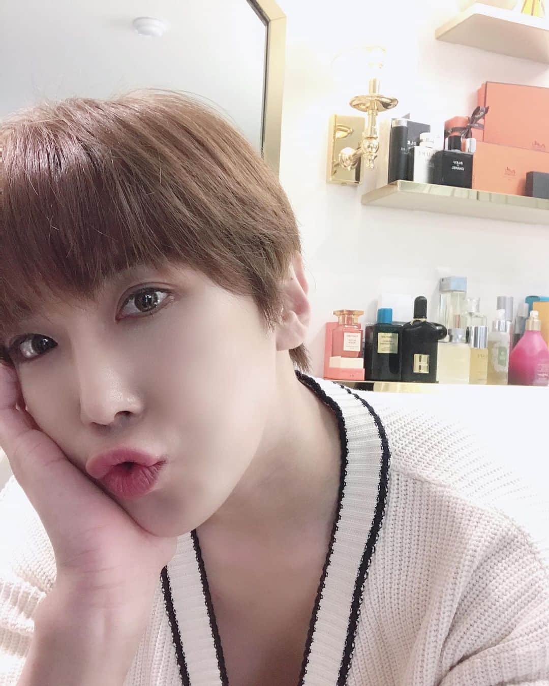 パク・ジョンミンのインスタグラム：「💋  #찰떡궁합」