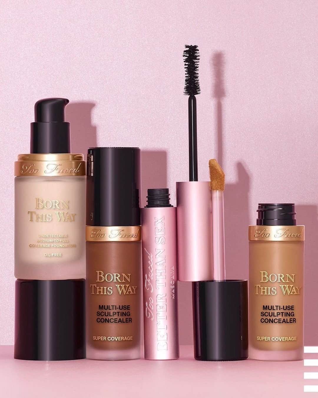 のインスタグラム：「Family photo! 💖 #regram @Sephora Makeup essentials, but make them models. 🔥 #toofaced」