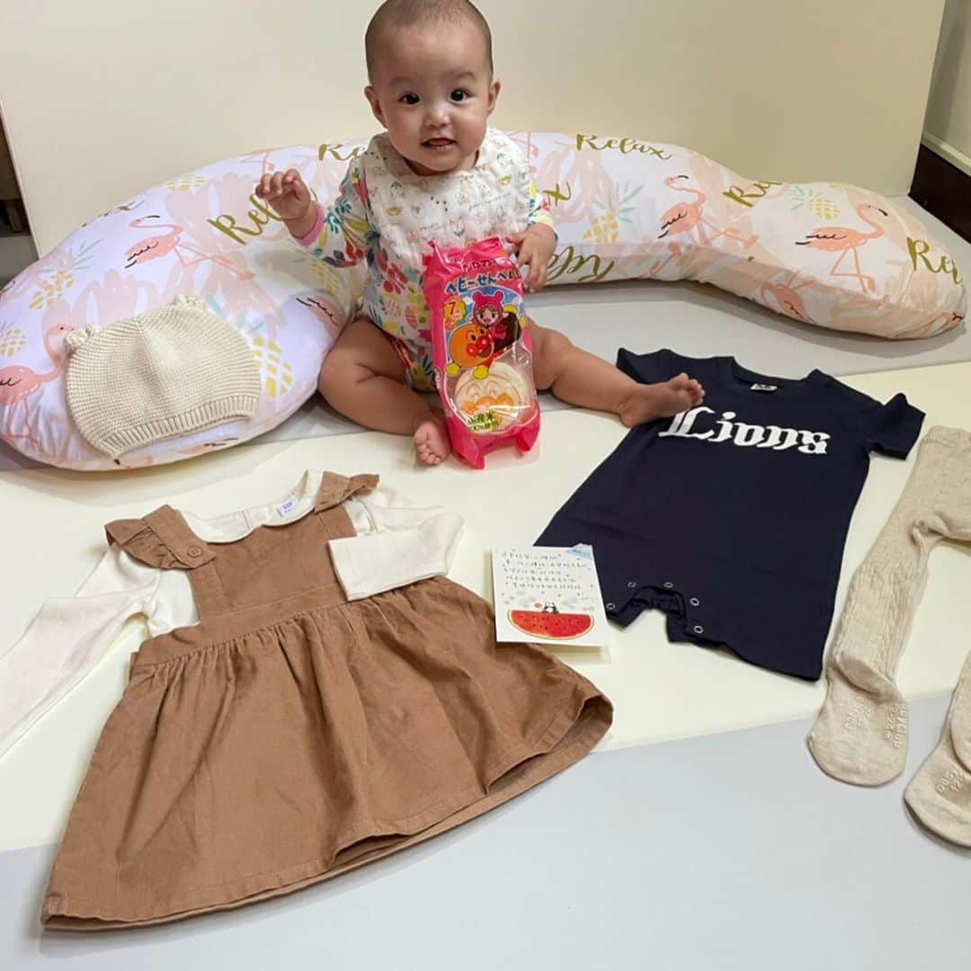 郭俊麟のインスタグラム：「✌️」