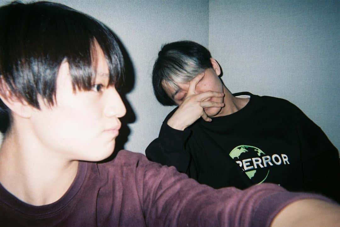 超激レア貴重) FAKE MOTION 上村謙信　ランダム下敷き ONE N' ONLY 上村謙信 生写真 - メルカリ