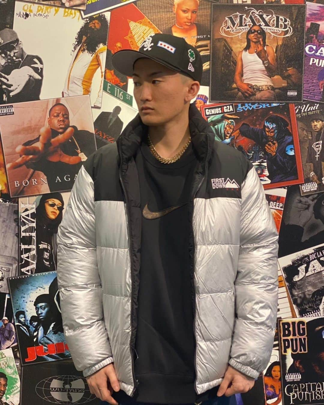 GROW AROUNDさんのインスタグラム写真 - (GROW AROUNDInstagram)「#growaroundnewarrivals  FIRST DOWN DOWN JACKET リバーシブルで着用可能なダウンジャケット入荷してます👍 90年代に絶大な人気を誇った「FIRST DOWN」 Complexが選ぶHIPHOPの歴史上のジャケット20にもランクインしている名門ダウンジャケットブランドです。」11月14日 17時53分 - growaround