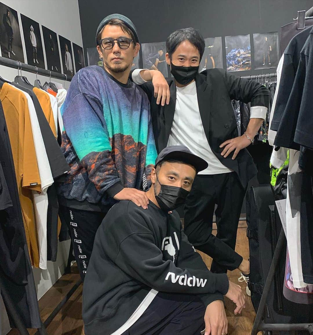 岡田遼のインスタグラム：「rvddw2021Spring/Summer 展示会  #rvddw #截拳道 #石井東吾 #bbjdc #THE」