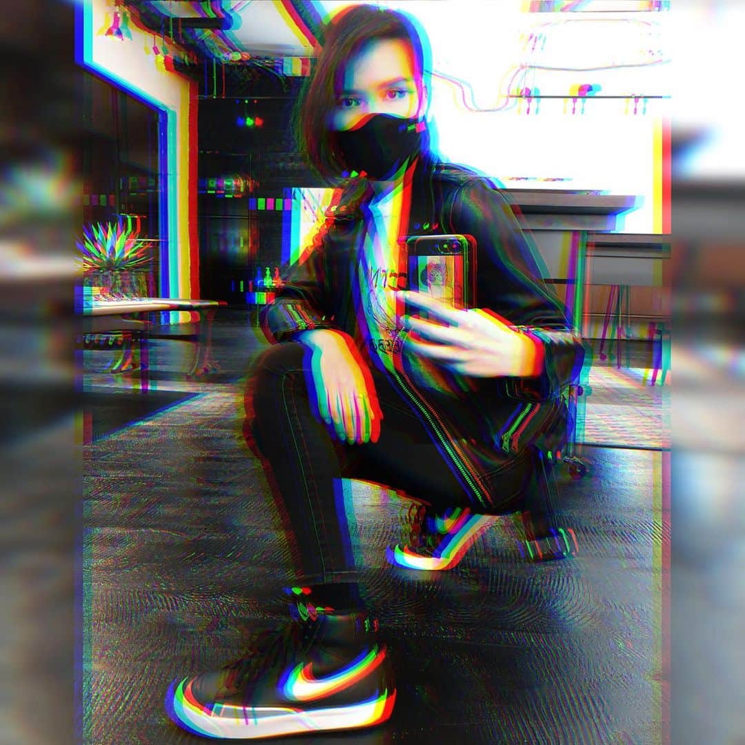 のインスタグラム：「#OOTD head to toe!!!  @chrome_japan  @allsaints  @chicisthenewpunk  @monki  @niketokyo  #SNKRSKickcheck 🔥」