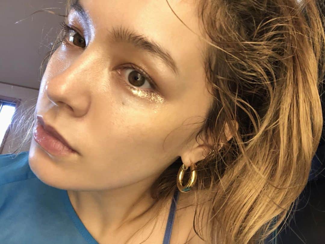ステファニーのインスタグラム：「🌟💫✨ #testshoot」