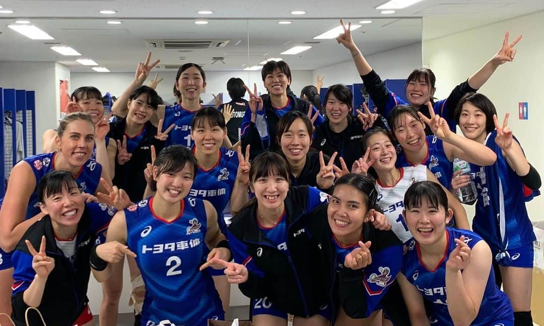 安井由香子のインスタグラム：「・  2勝目！  Go！Queenseis ！」