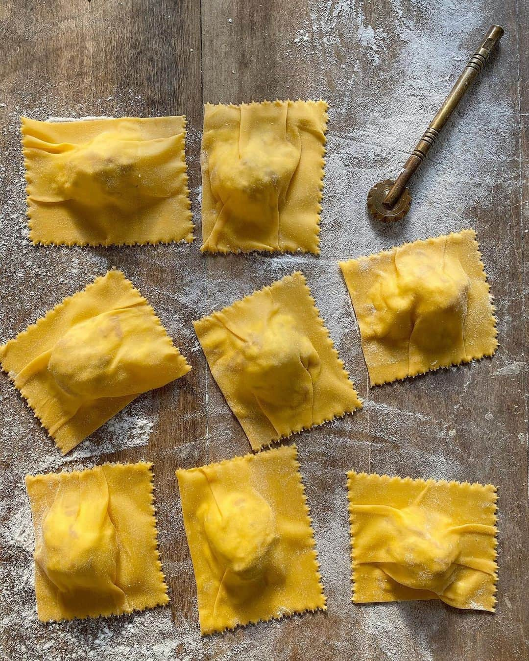 ジェイミー・オリヴァーさんのインスタグラム写真 - (ジェイミー・オリヴァーInstagram)「These home made Ravioli are for a special fella you know guess who??」11月14日 19時43分 - jamieoliver