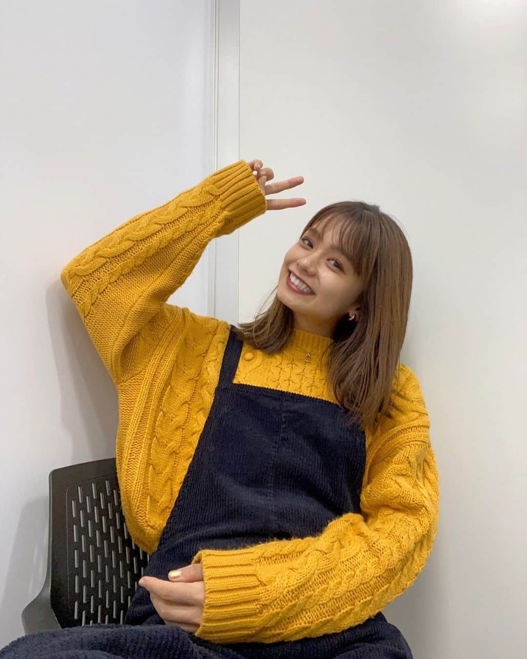 足立佳奈のインスタグラム：「めーちゃ話してた〜♡ たのしすぎて、テンション上がりすぎて、 終始動きが騒がしかったと思う。、、笑  #ファンクラブ限定企画 #オンライン個別トーク会  #今日の足立 #あだちふく」