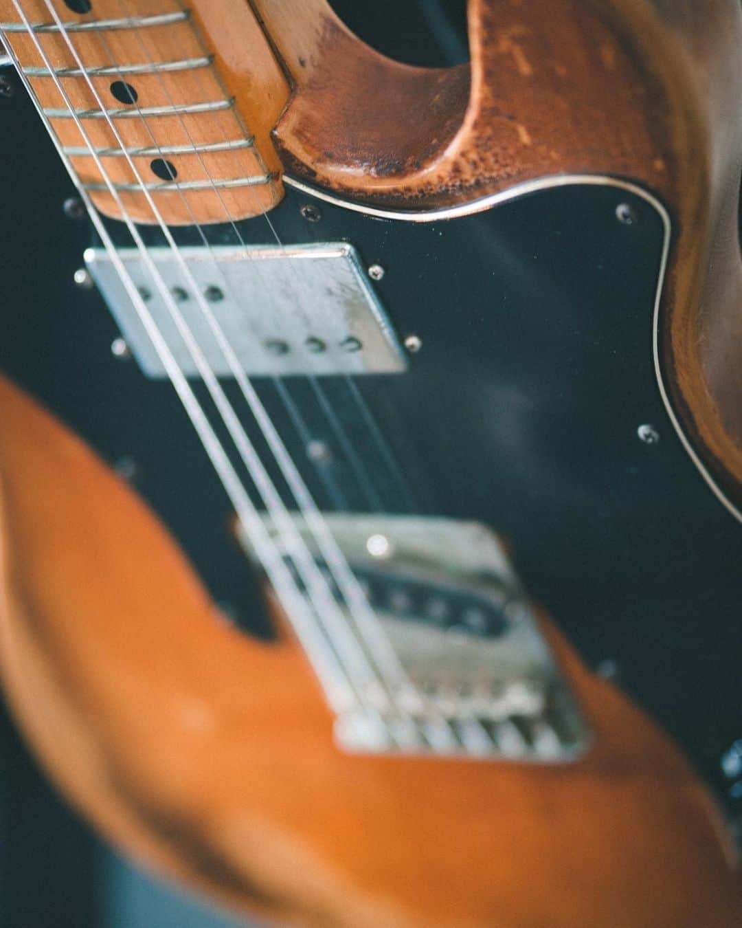 近藤薫さんのインスタグラム写真 - (近藤薫Instagram)「#オバタコウジ くんの #guitar #guitarist  #Fender #テレキャスター #moZku #Band #live #livemusic #ギター #エレキギター」11月14日 19時56分 - kondo_kaoru