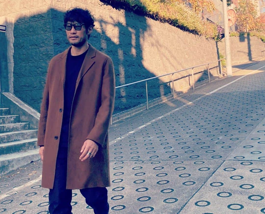 平山祐介さんのインスタグラム写真 - (平山祐介Instagram)「たくさん歩きました💮  #oliverpeoples  #vince  #hm  #salaba  #ootd  #yusukehirayama #平山祐介 #私服」11月14日 20時13分 - yusukehirayama_