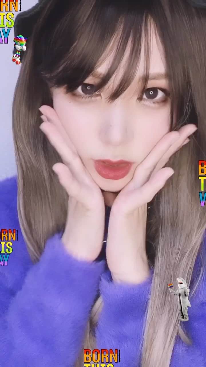 のインスタグラム：「なりたい自分がほんとの自分🌈 . ††††††††††† Trans awareness week🌈 †††††††††††  #ニューハーフ  #transgender #transwoman  #transsexual #transgirl #beautygram #pride🌈  #kawaiigirl #queer #tgirl #lgbtq  #ロングヘア　#transawareness  #雰囲気好きな人いいね  #美男美女と繋がりたい #ギャル　#gal #transawarenessweek #transweek」