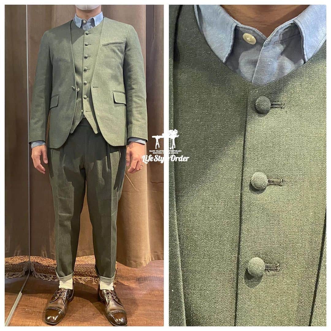 life_style_orderさんのインスタグラム写真 - (life_style_orderInstagram)「< green × denim >﻿ ﻿ ライフスタイルオーダー定番のノーカラージャケットとクルーネックのベストスタイル。﻿ ﻿ グリーンデニムでカジュアルに。﻿ ﻿ -----------------------------------------﻿ 11:00-19:00 木曜定休日﻿ 完全予約制﻿ ※HPのコンタクトフォームよりお願いします﻿ -----------------------------------------﻿ ﻿ #lifestyleorder #ライフスタイルオーダー #プレ花嫁  #2021春婚 #2021夏婚 #2021秋婚 #新郎衣装 #ノーカラースーツ #ノーカラー #デニムスーツ」11月14日 20時50分 - life_style_order