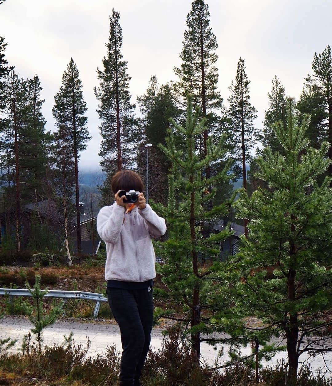 伊藤さつきさんのインスタグラム写真 - (伊藤さつきInstagram)「Camera..📽 photo by Nagi🖤 @nagi_0143  雨の後の太陽☺︎ #sweden#camera#idre#ski」11月14日 22時25分 - satsukiito