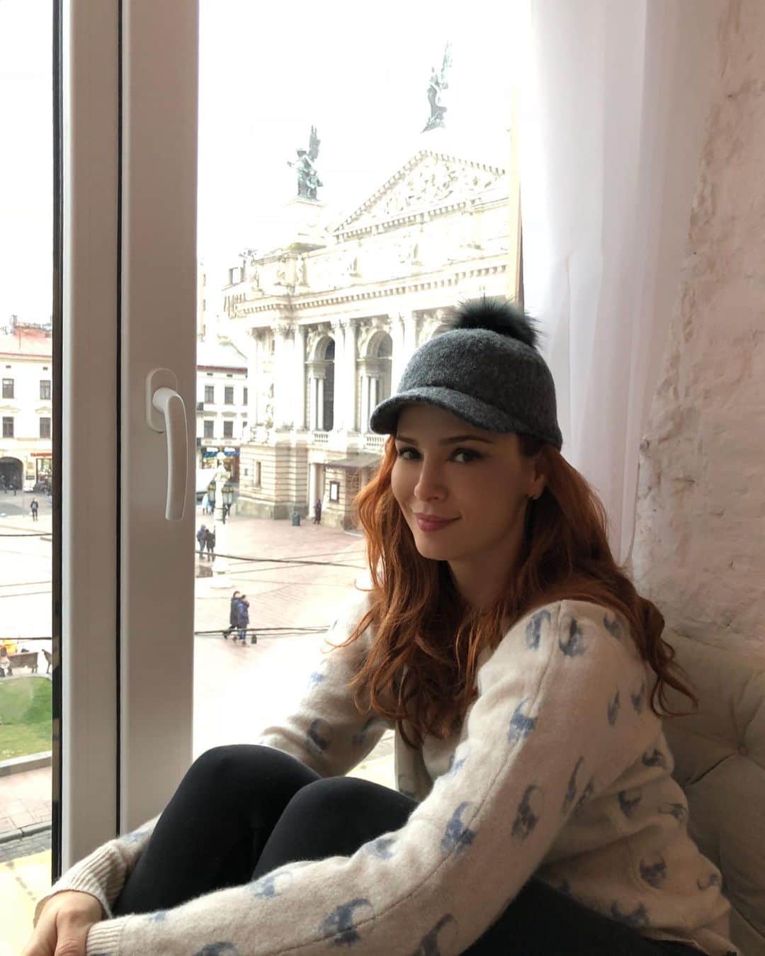 Mine Tugayのインスタグラム：「Flu ama güzel zamanlar😇」
