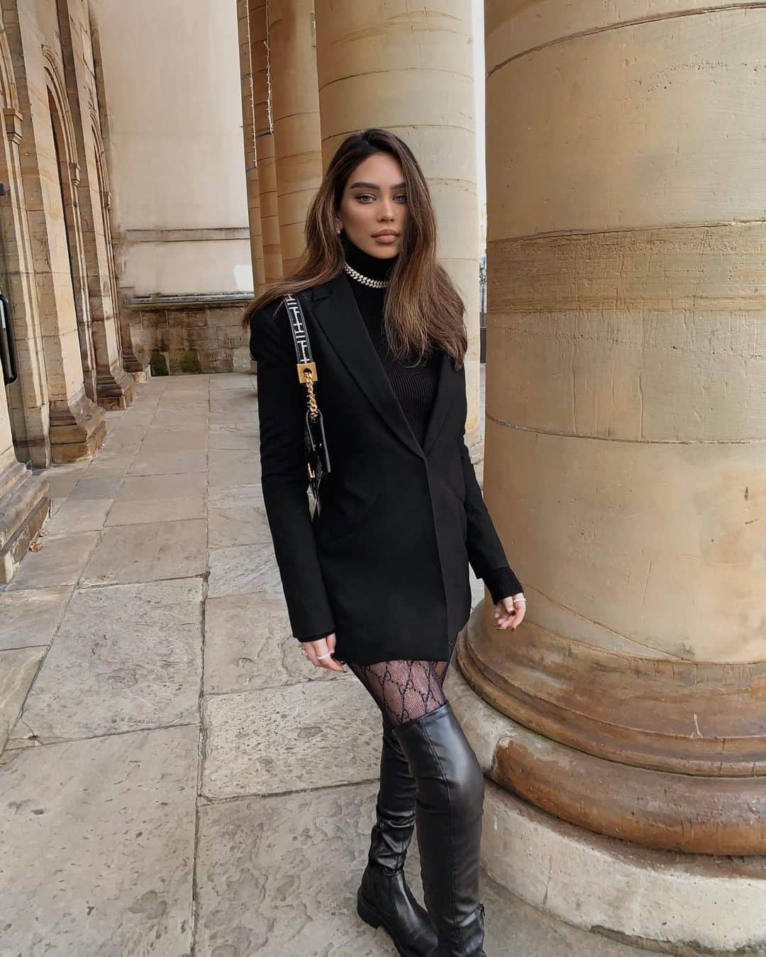 JANICE JOOSTEMAさんのインスタグラム写真 - (JANICE JOOSTEMAInstagram)「Those who wear black live very colourful lives 🖤🖤 @revolve @grlfrnd」11月14日 23時40分 - janicejoostemaa