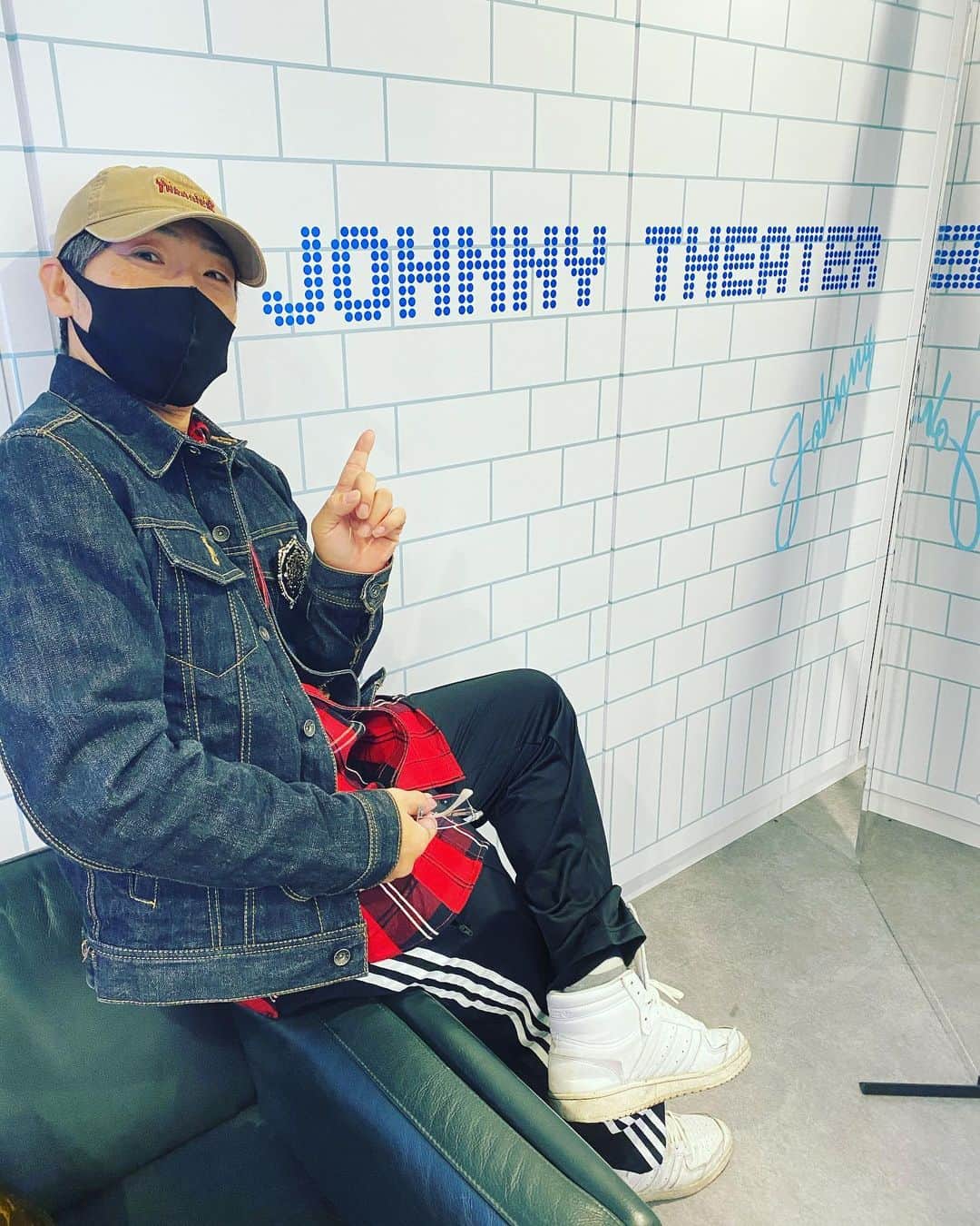 火口秀幸のインスタグラム：「#ドリームボーイズ　#リハ #虎者も 滝沢秀明 さんの #演出 相当　素晴らしかったけど、 #堂本光一 さんの演出も　 かなりの　緻密さ #美少年　達も　覚えが早い。 鍛えられてるな！ #エターナルプロデューサー #ジャニー喜多川　#ジャニーズ #岸優太　#神宮寺勇太 #キンプリ #帝国劇場」