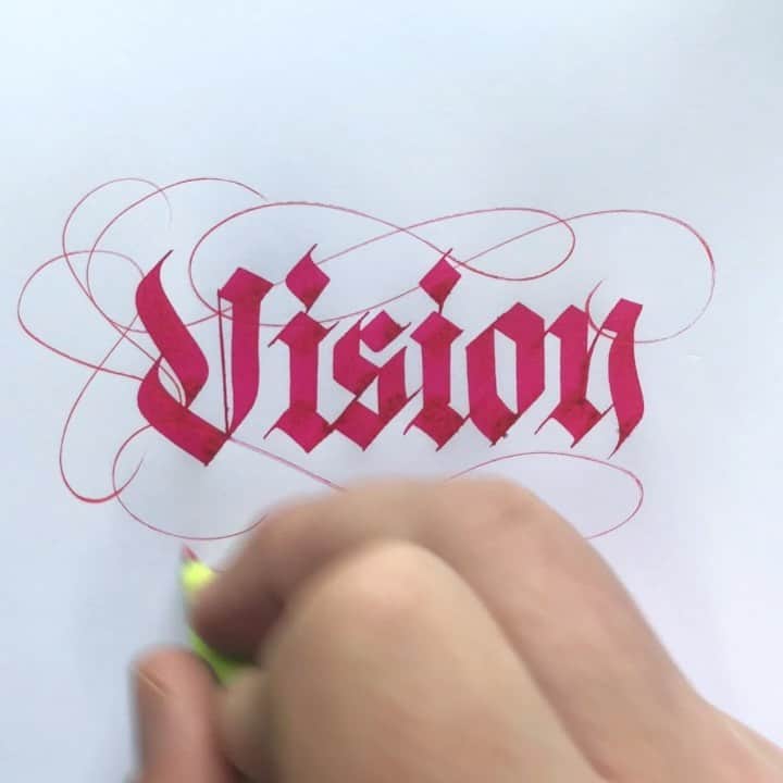 Seb Lesterのインスタグラム：「Vision 👁👄👁 #ad #vision #parallelpencalligraphy #pilotparallelpen #parallelpen #calligraphy #lettering #Pilotpen #Pilotpens」