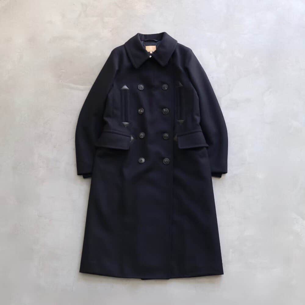 wonder_mountain_irieさんのインスタグラム写真 - (wonder_mountain_irieInstagram)「[ for : woman ] Nigel Cabourn / ナイジェル ケーボン “LONG P-COAT” ￥94,600- _ 〈online store / @digital_mountain〉 https://www.digital-mountain.net/shopdetail/000000010280/ _ 【オンラインストア#DigitalMountain へのご注文】 *24時間受付 *15時までのご注文で即日発送 *1万円以上ご購入で送料無料 ・商品のお問い合わせ tel：084-973-8204 ・カスタマーサポート (返品/交換やサイトの利用方法に関するお問い合わせ) tel : 050-3592-8204 _ We can send your order overseas. Accepted payment method is by PayPal or credit card only. (AMEX is not accepted)  Ordering procedure details can be found here. >>http://www.digital-mountain.net/html/page56.html _ #NigelCabourn #ナイジェルケーボン #NigelCabournWOMAN _ 本店：#WonderMountain  blog>> http://wm.digital-mountain.info/ _ 〒720-0044  広島県福山市笠岡町4-18 JR 「#福山駅」より徒歩10分 #ワンダーマウンテン #japan #hiroshima #福山 #福山市 #尾道 #倉敷 #鞆の浦 近く _ 系列店：@hacbywondermountain _」11月15日 10時43分 - wonder_mountain_